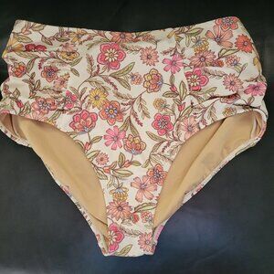 Old Navy Swim Bottoms size XL - NWOT/Floral Pattern Briefs